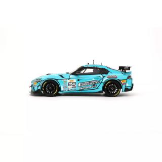 TOYOTA GR SUPRA GT4 EVO 2 A. MCINTOSH / P. THOMPSON BLUE 2025 OttO mobile 1:18 Resinemodell (Türen, Motorhaube... nicht zu öffnen!)